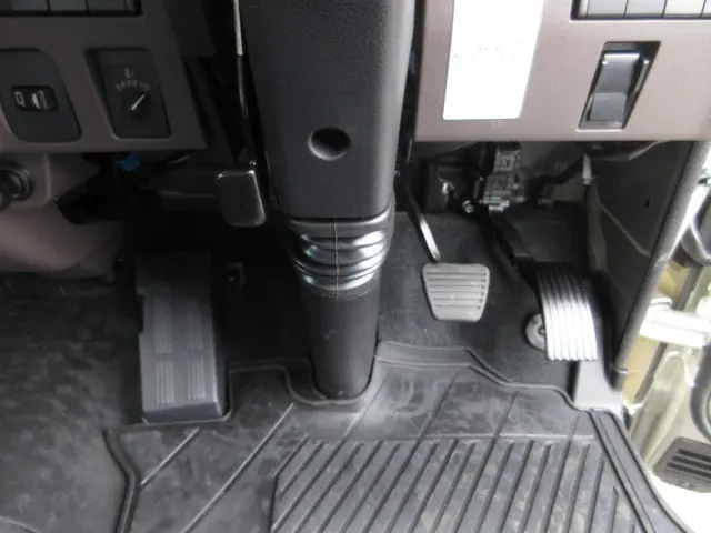 三菱 キャンター 2RG-FBA20(2WD)の写真25
