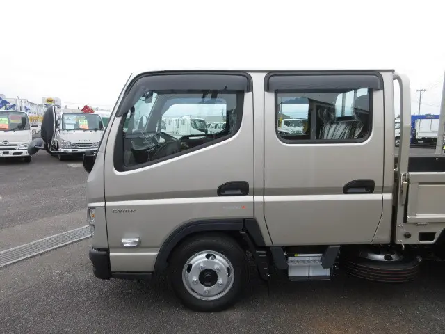 三菱 キャンター 2RG-FBA20(2WD)の写真40