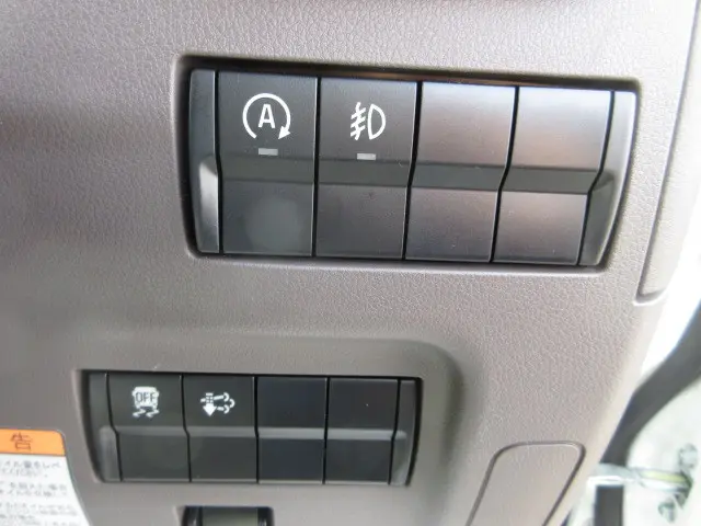 三菱 キャンター 2RG-FBA20(2WD)の写真17