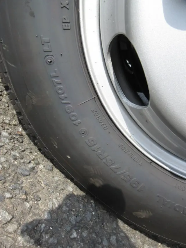 三菱 キャンター 2RG-FBA20(2WD)の写真50