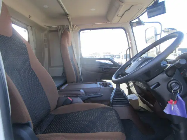 日野 レンジャー 2KG-FD2ABA(2WD)の写真9