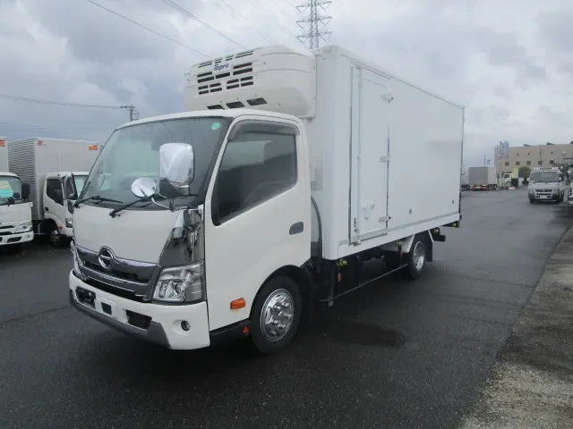 日野 デュトロ 2RG-XZU710M(2WD)の写真1