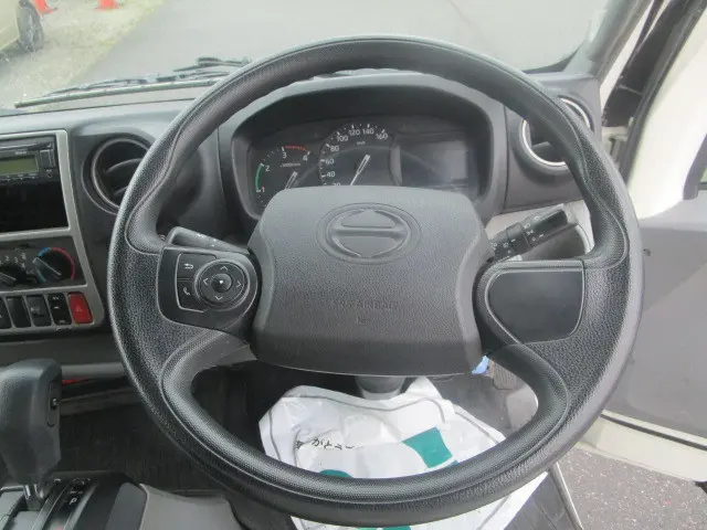 日野 デュトロ 2RG-XZU710M(2WD)の写真9