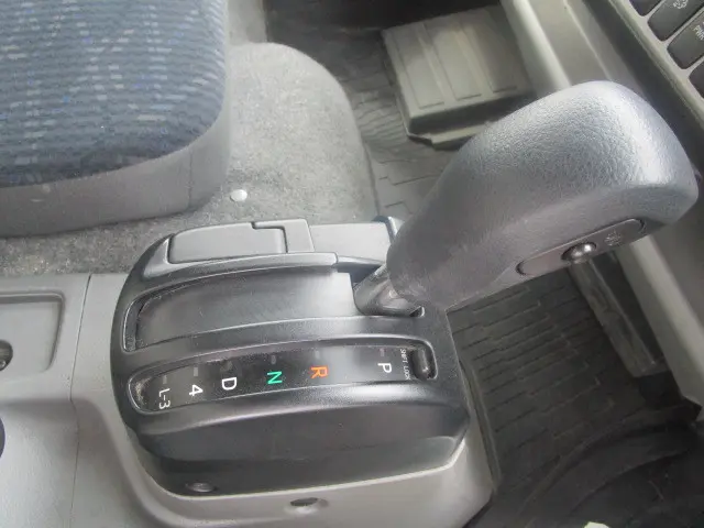 日野 デュトロ 2RG-XZU710M(2WD)の写真15