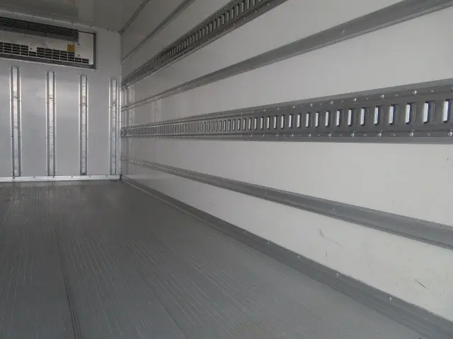 日野 デュトロ 2RG-XZU710M(2WD)の写真32