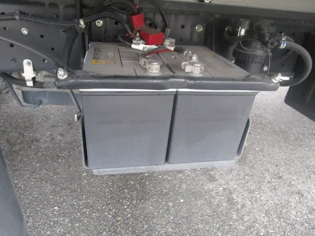 日野 デュトロ 2RG-XZU710M(2WD)の写真40