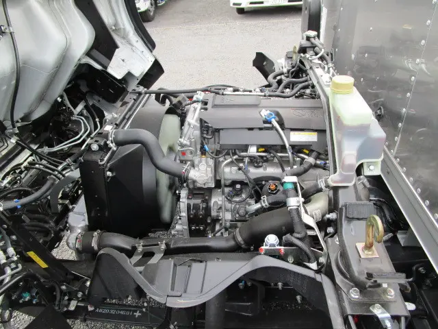 三菱 キャンター 2RG-FEB80(2WD)の写真26