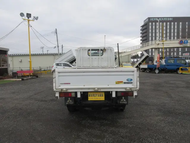 三菱 キャンター KK-FD50AB(4WD)の写真7