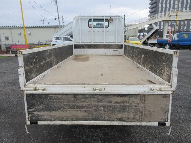 三菱 キャンター KK-FD50AB(4WD)の写真9