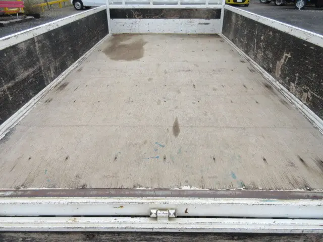 三菱 キャンター KK-FD50AB(4WD)の写真10