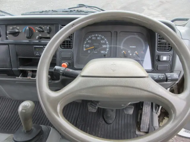 三菱 キャンター KK-FD50AB(4WD)の写真15