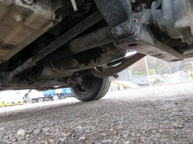 三菱 キャンター KK-FD50AB(4WD)の写真28