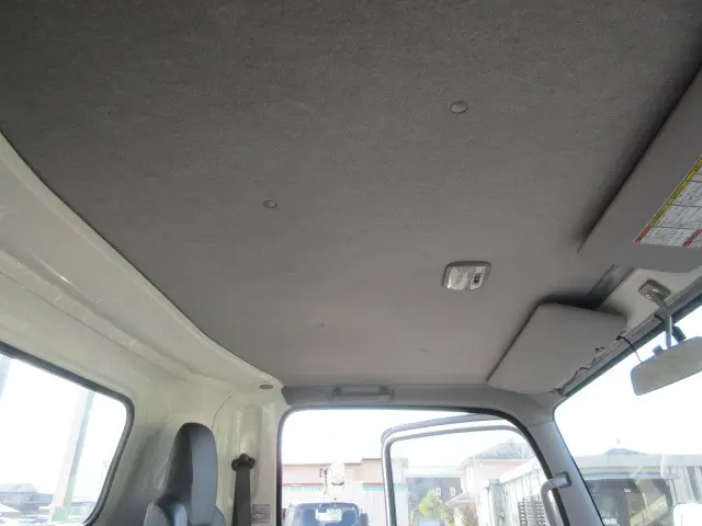 いすゞ エルフ 2PG-NPS88AR(4WD)の写真22