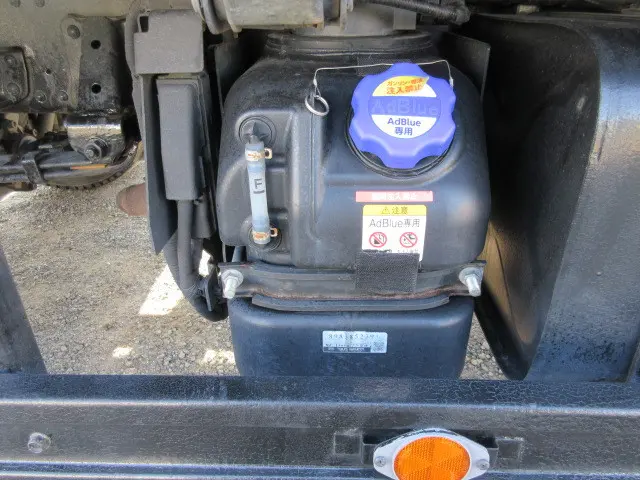 いすゞ エルフ 2PG-NPS88AR(4WD)の写真37