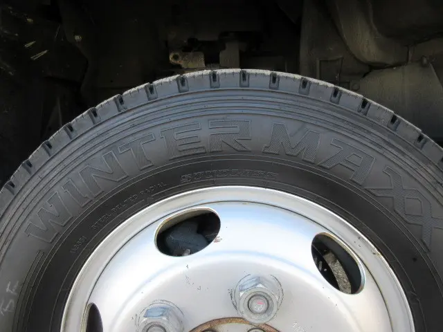 いすゞ エルフ 2PG-NPS88AR(4WD)の写真42