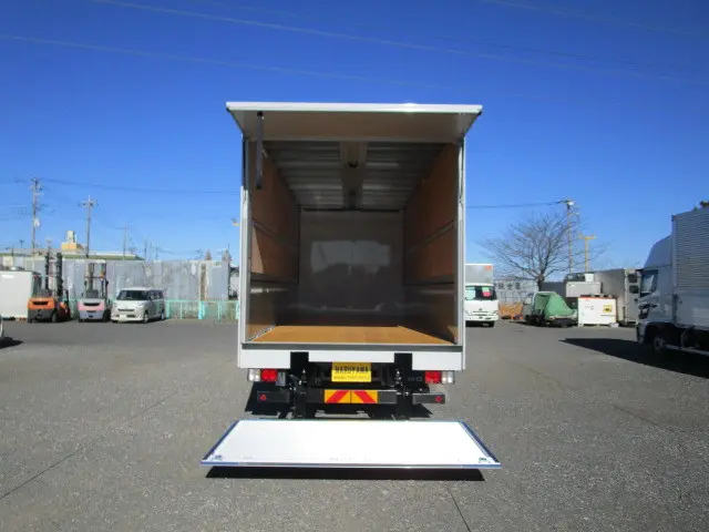 日野 レンジャー 2KG-FE2ACG(2WD)の写真12