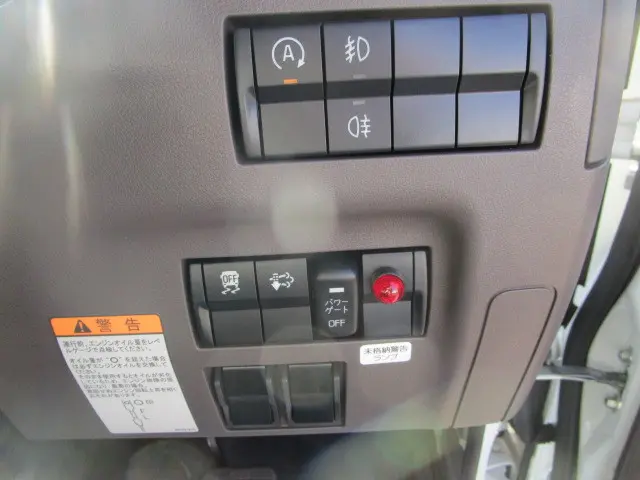 三菱 キャンター 2RG-FEB80(2WD)の写真14