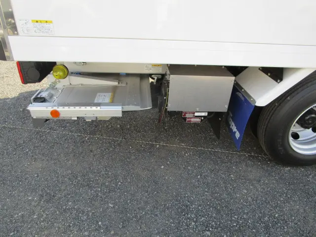 三菱 キャンター 2RG-FEB80(2WD)の写真34