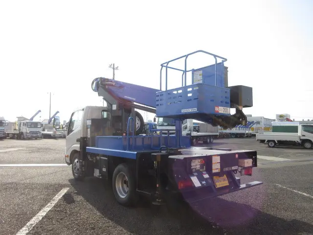 日野 デュトロ 2KG-XZU600E(2WD)の写真3