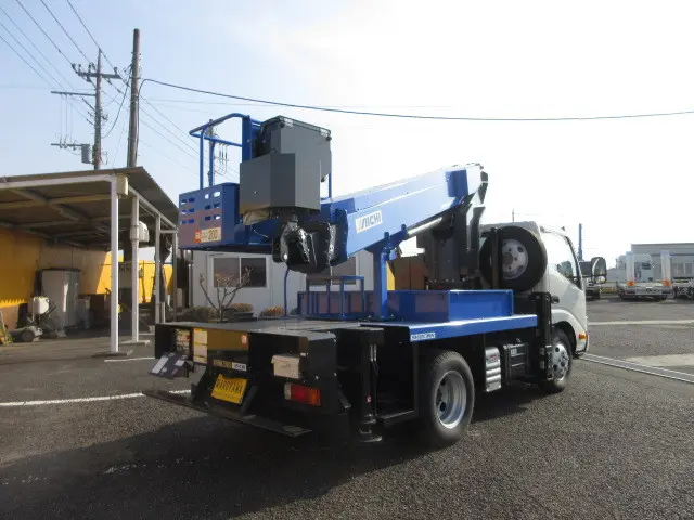 日野 デュトロ 2KG-XZU600E(2WD)の写真4