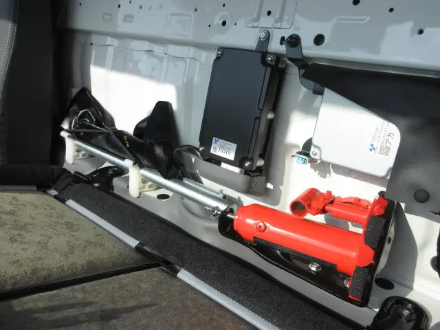 日野 デュトロ 2KG-XZU600E(2WD)の写真16