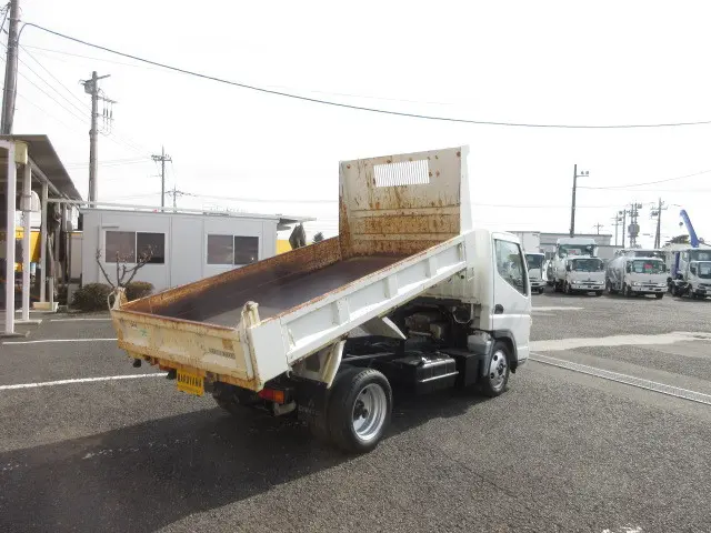 三菱 キャンター KK-FE71EBD(2WD)の写真10