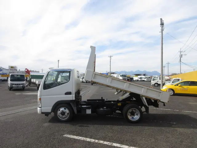 三菱 キャンター KK-FE71EBD(2WD)の写真11