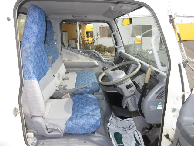 三菱 キャンター KK-FE71EBD(2WD)の写真20