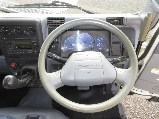 三菱 キャンター KK-FE71EBD(2WD)の写真21