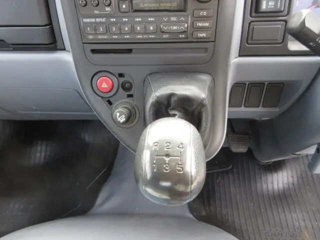 三菱 キャンター KK-FE71EBD(2WD)の写真23
