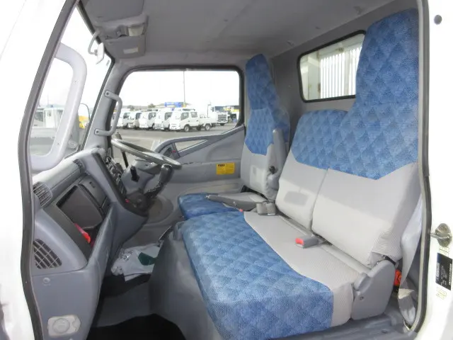 三菱 キャンター KK-FE71EBD(2WD)の写真24