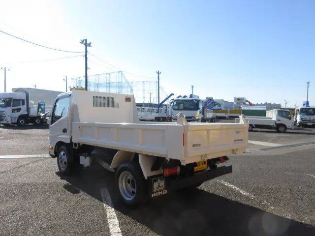 日野 デュトロ 2KG-XZU630T(2WD)の写真3