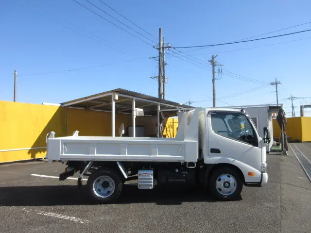 日野 デュトロ 2KG-XZU630T(2WD)の写真6