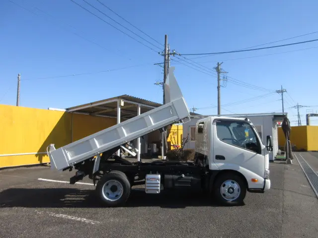 日野 デュトロ 2KG-XZU630T(2WD)の写真16