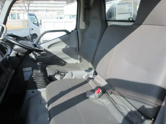 日野 デュトロ TKG-XZU600X(2WD)の写真17
