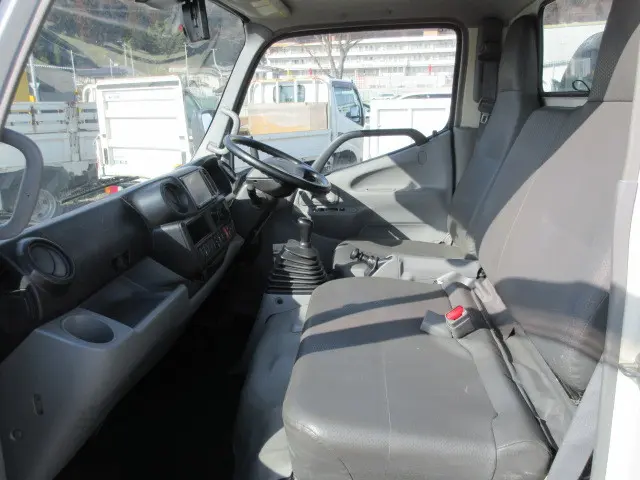 日野 デュトロ TKG-XZU600X(2WD)の写真18