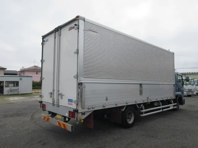 いすゞ フォワード TKG-FRR90S2(2WD)の写真4