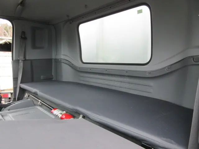 いすゞ フォワード TKG-FRR90S2(2WD)の写真20