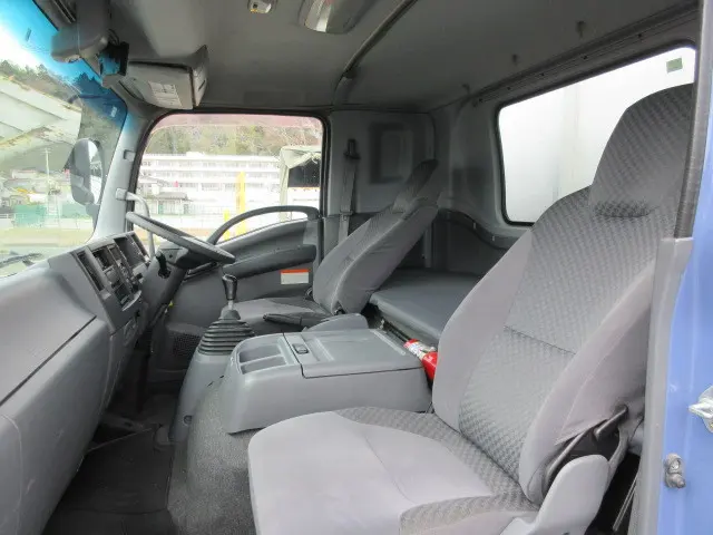 いすゞ フォワード TKG-FRR90S2(2WD)の写真21