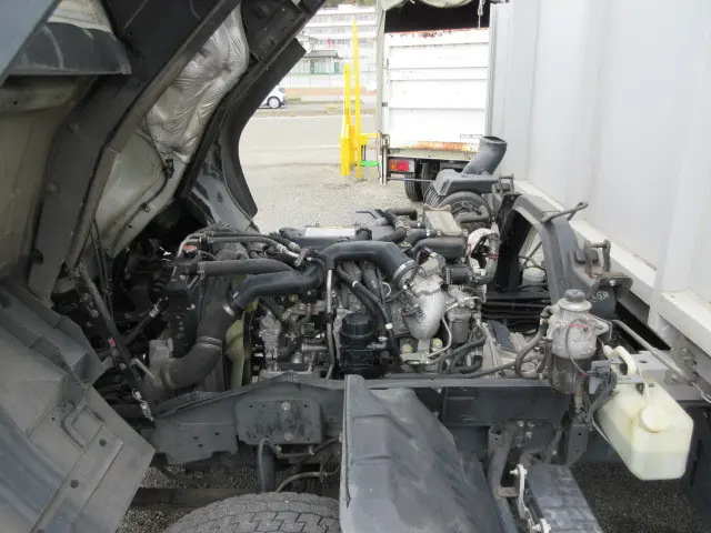 いすゞ フォワード TKG-FRR90S2(2WD)の写真23