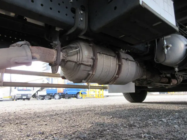 いすゞ フォワード TKG-FRR90S2(2WD)の写真27