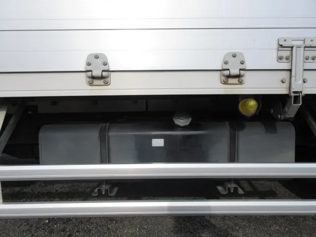 いすゞ フォワード TKG-FRR90S2(2WD)の写真29