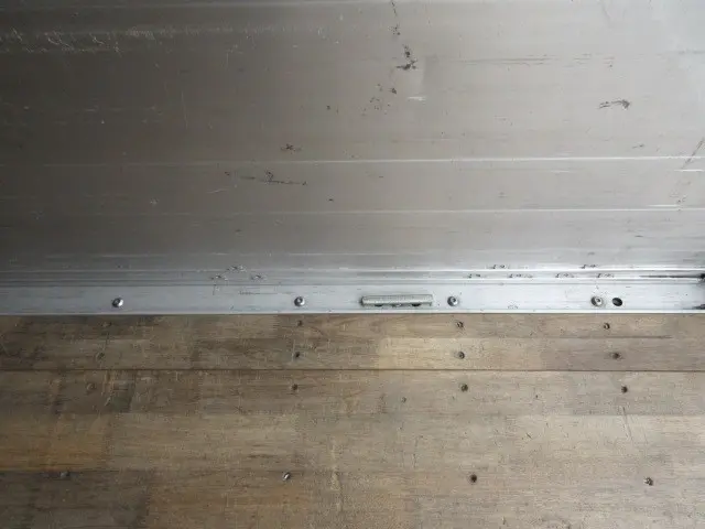 いすゞ フォワード TKG-FRR90S2(2WD)の写真40