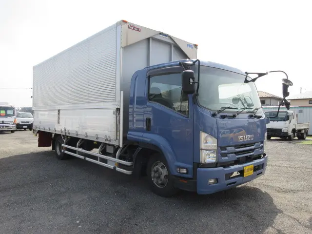 いすゞ フォワード TKG-FRR90S2(2WD)の写真2