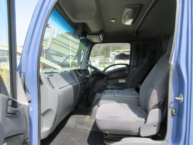 いすゞ フォワード TKG-FRR90S2(2WD)の写真22