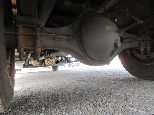 いすゞ フォワード TKG-FRR90S2(2WD)の写真32