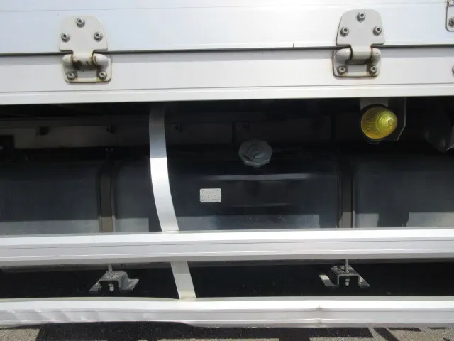 いすゞ フォワード TKG-FRR90S2(2WD)の写真37