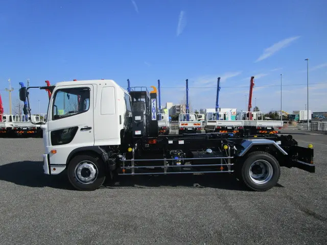 日野 レンジャー 2KG-FE2ACA(2WD)の写真4