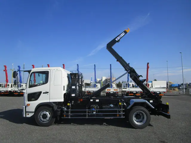 日野 レンジャー 2KG-FE2ACA(2WD)の写真10