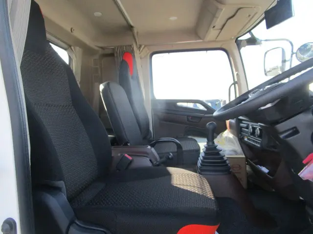 日野 レンジャー 2KG-FE2ACA(2WD)の写真13